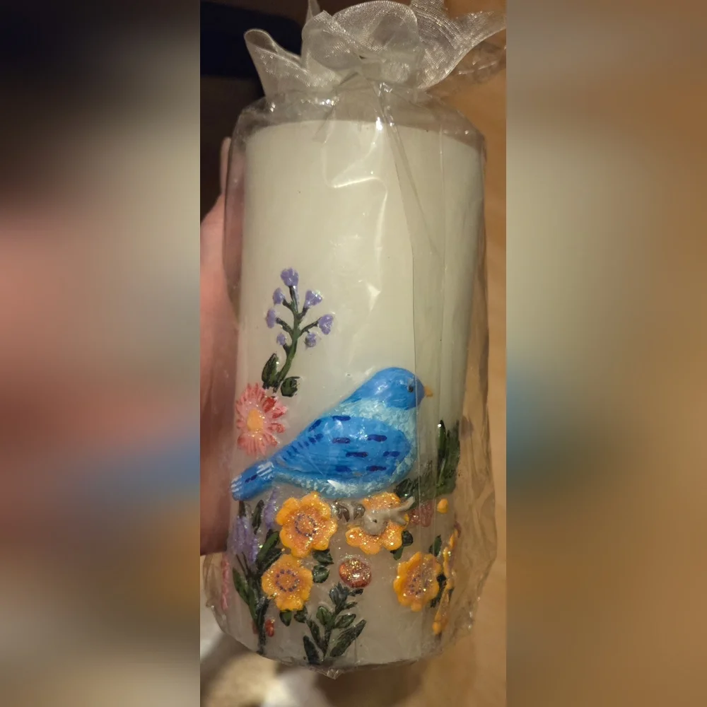 Bluebird Floral Design Candle Pillar 6x3
